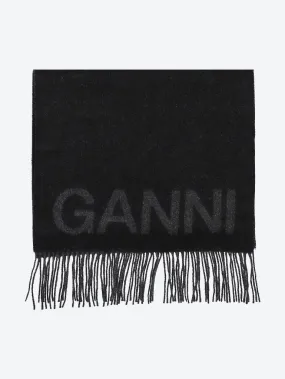 Fringed wool scarf