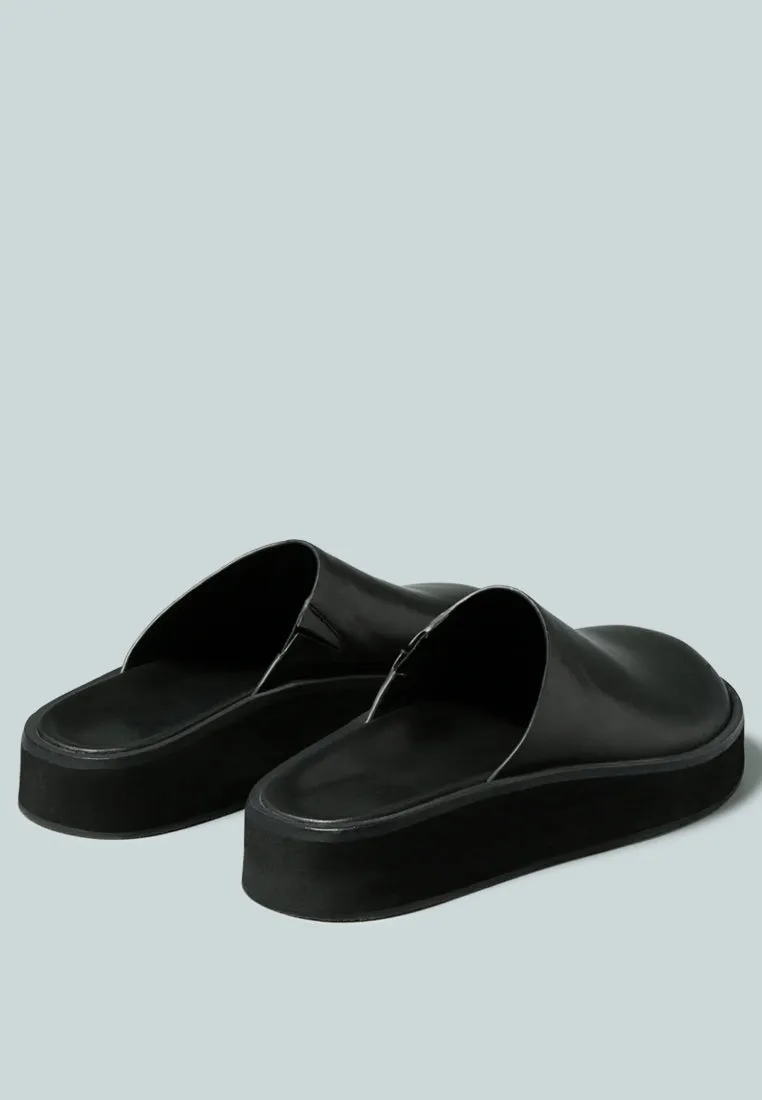 Givens Flatform Slip-On