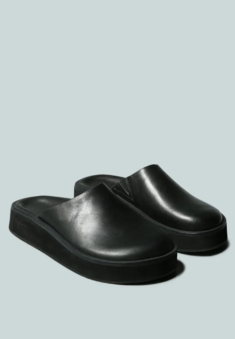 Givens Flatform Slip-On