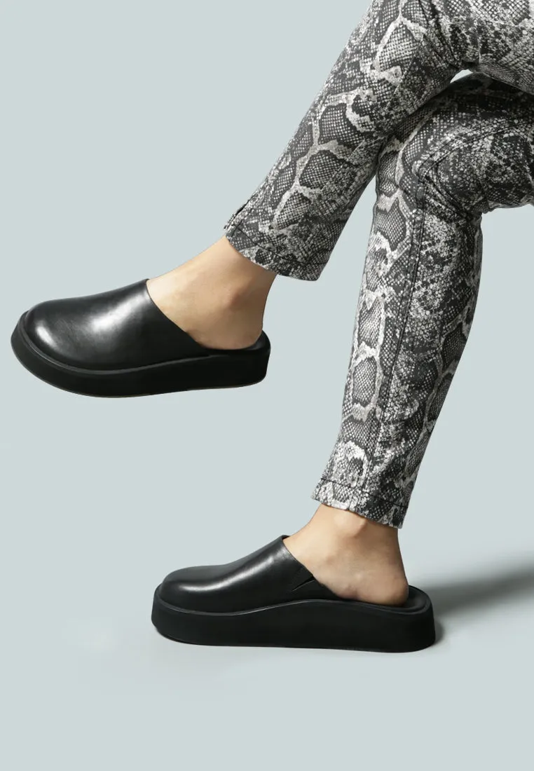 Givens Flatform Slip-On