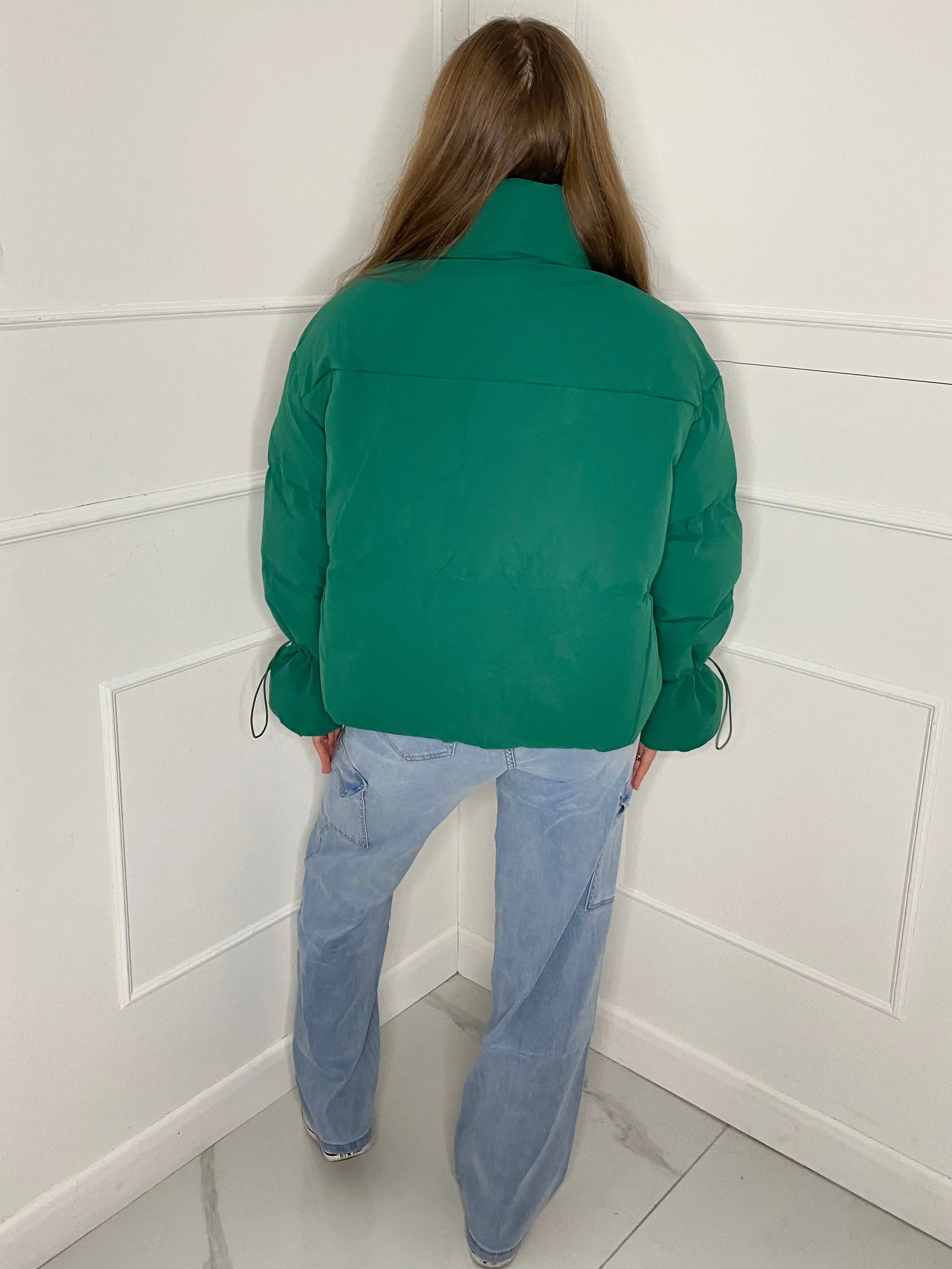 Short Tie Cuff Detail Puffer Jacket- Green